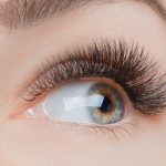自然で美しい眉毛にするならブロウラミネーション